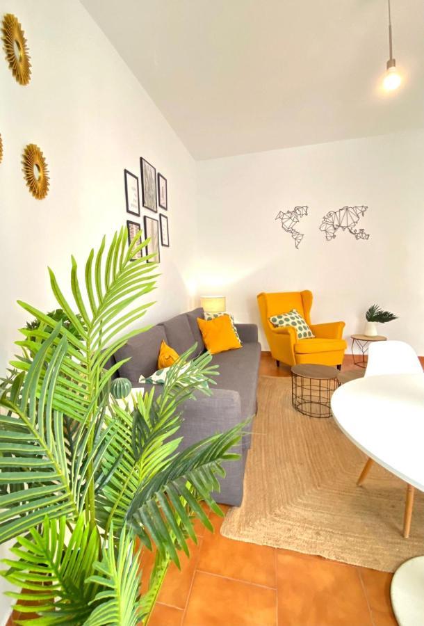 Comfortable Studio Old Town, Parking Optional Σεβίλλη Εξωτερικό φωτογραφία