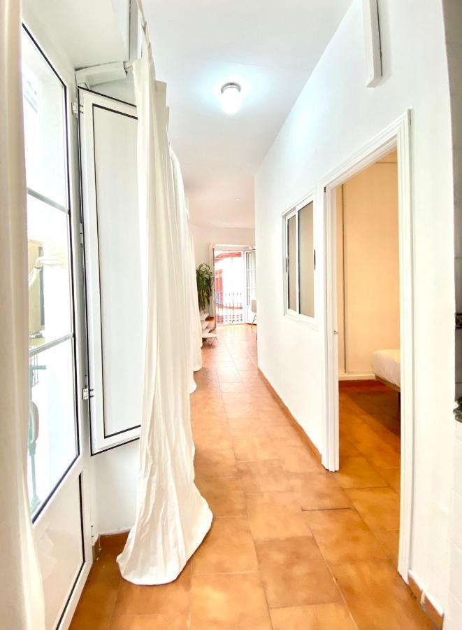 Comfortable Studio Old Town, Parking Optional Σεβίλλη Εξωτερικό φωτογραφία