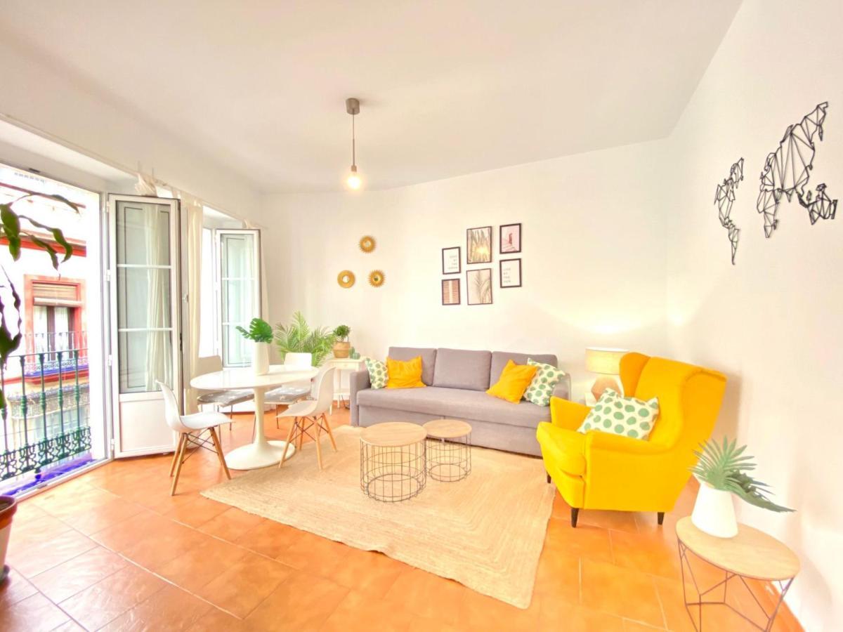 Comfortable Studio Old Town, Parking Optional Σεβίλλη Εξωτερικό φωτογραφία