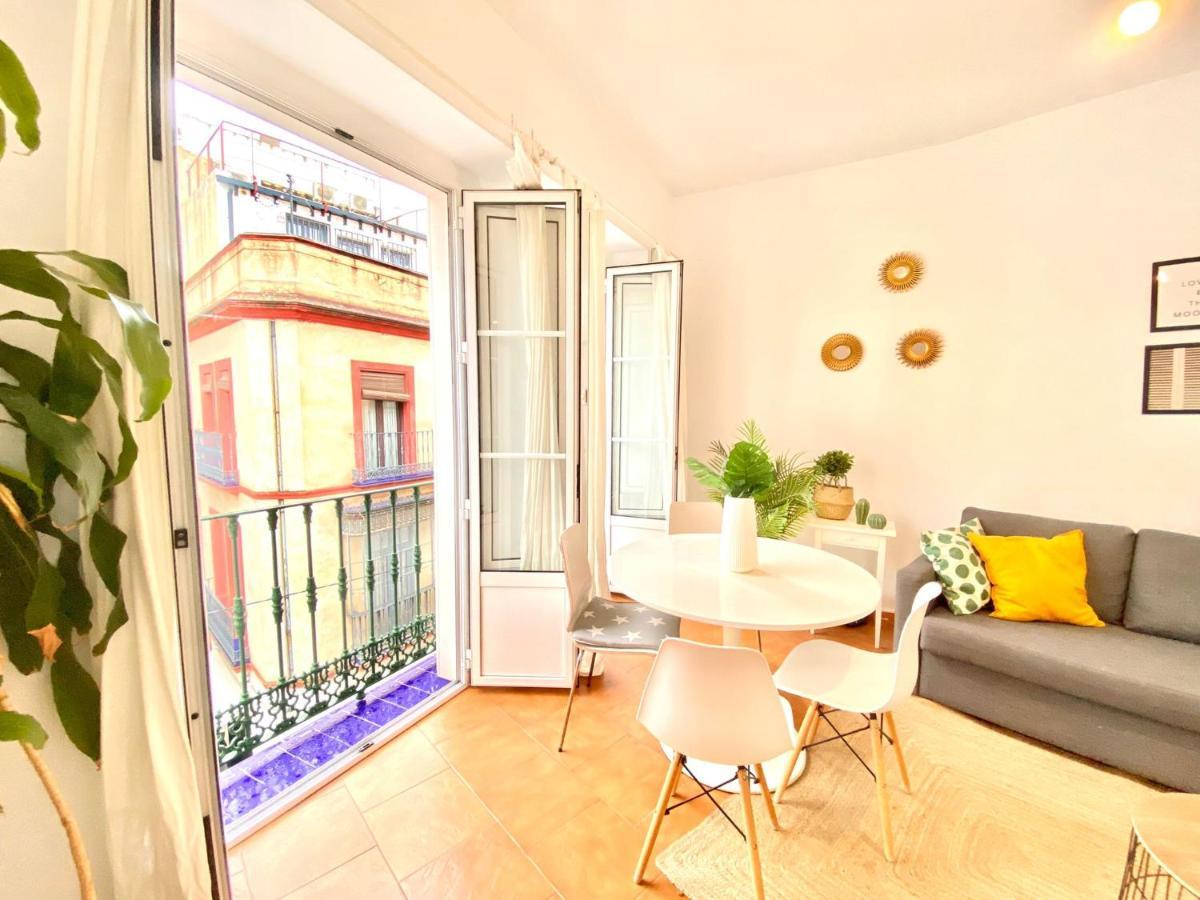 Comfortable Studio Old Town, Parking Optional Σεβίλλη Εξωτερικό φωτογραφία