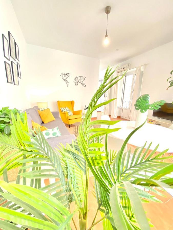 Comfortable Studio Old Town, Parking Optional Σεβίλλη Εξωτερικό φωτογραφία
