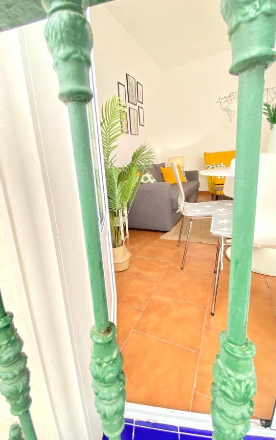 Comfortable Studio Old Town, Parking Optional Σεβίλλη Εξωτερικό φωτογραφία