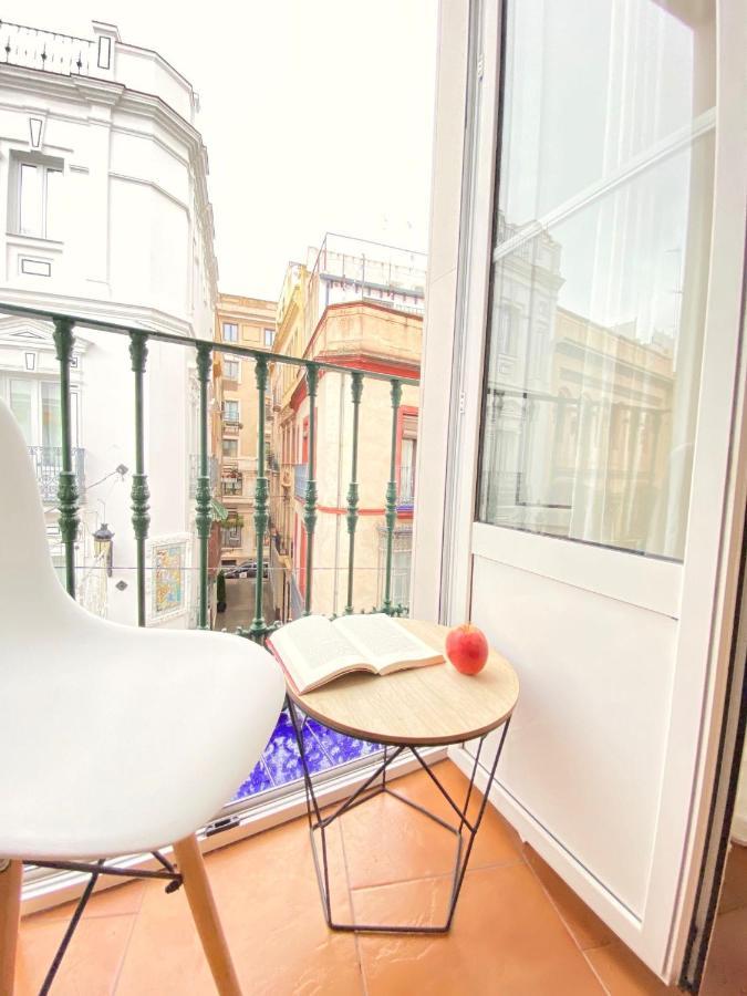 Comfortable Studio Old Town, Parking Optional Σεβίλλη Εξωτερικό φωτογραφία