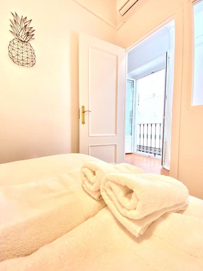 Comfortable Studio Old Town, Parking Optional Σεβίλλη Εξωτερικό φωτογραφία