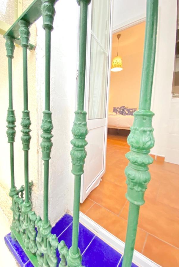 Comfortable Studio Old Town, Parking Optional Σεβίλλη Εξωτερικό φωτογραφία