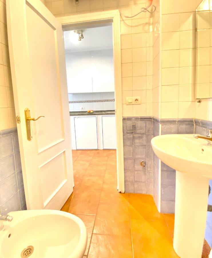 Comfortable Studio Old Town, Parking Optional Σεβίλλη Εξωτερικό φωτογραφία