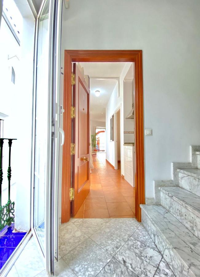 Comfortable Studio Old Town, Parking Optional Σεβίλλη Εξωτερικό φωτογραφία